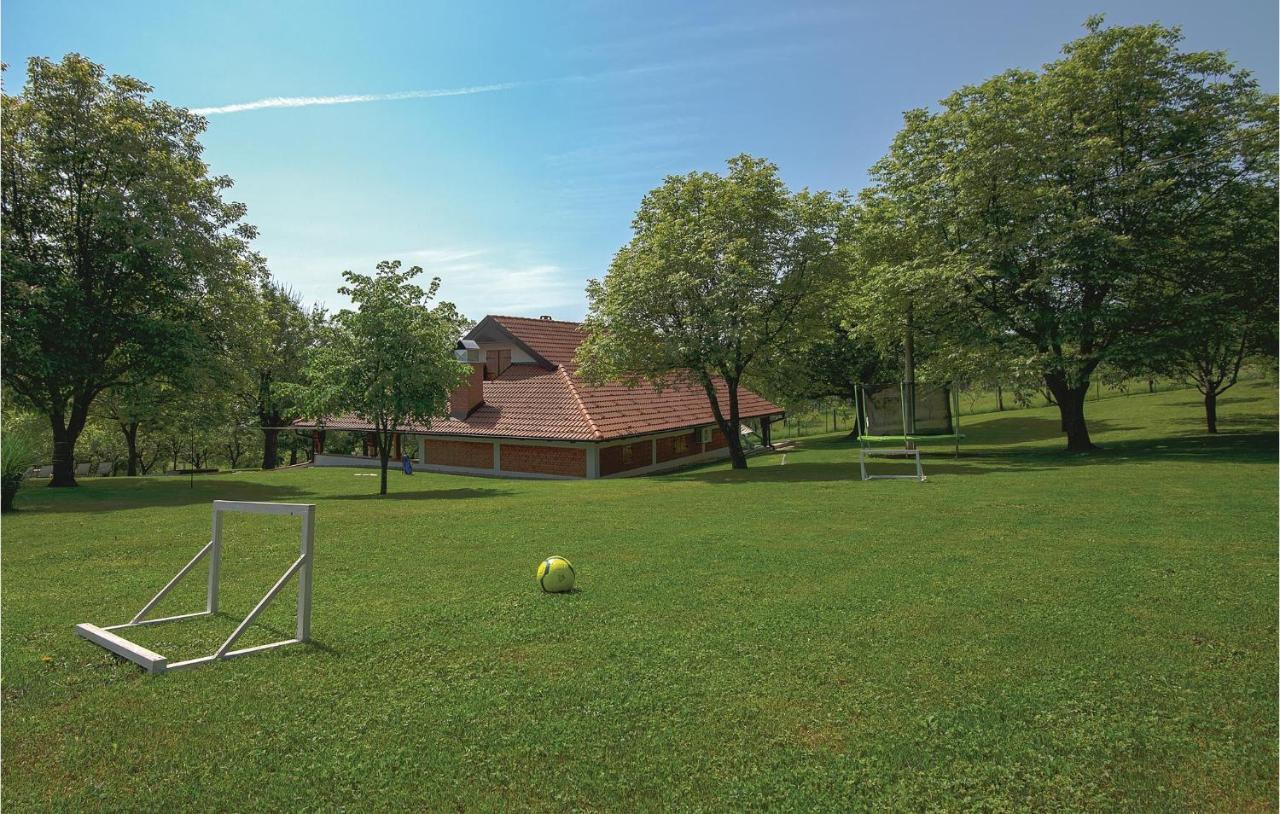 Nice Home In Glina With Sauna Donje Taboriste Luaran gambar