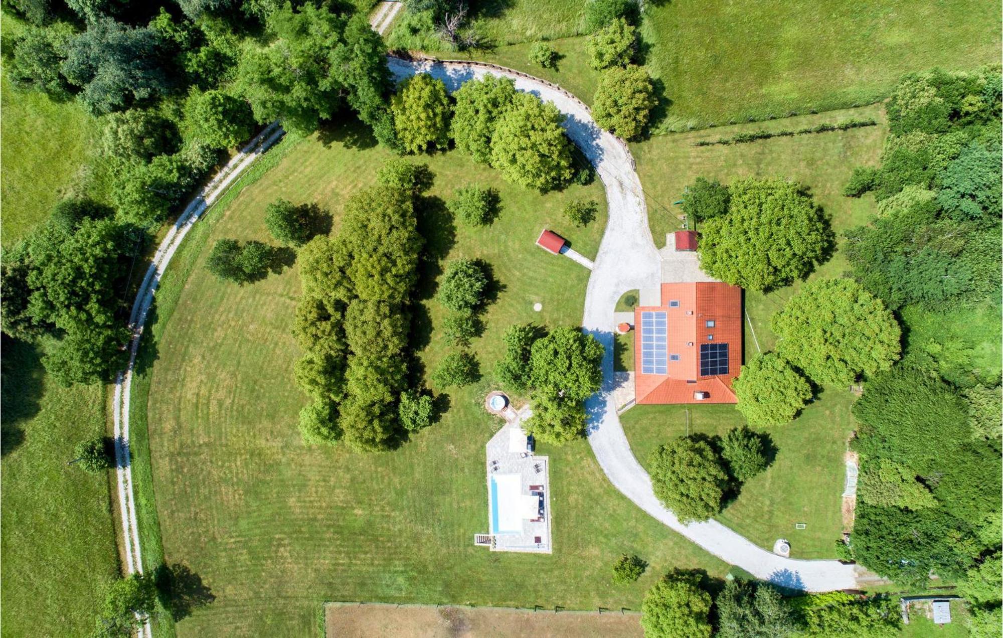 Nice Home In Glina With Sauna Donje Taboriste Luaran gambar